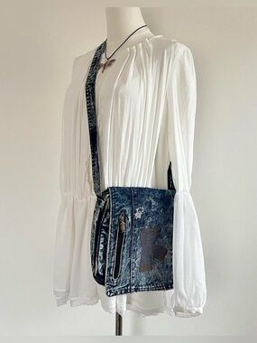 Vintage 90s 2k denim blue jean bag crossbody bag